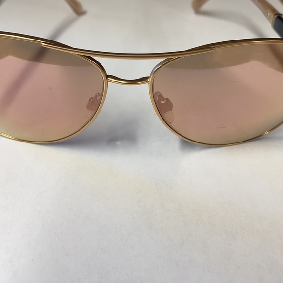 Ladies Burberry Sunglasses main image 13